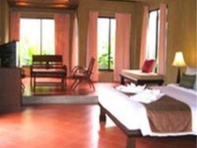 Circle Phuket Resort & Spa