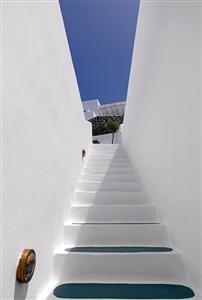 Tholos Resort