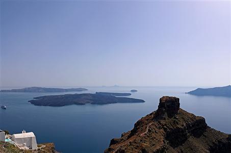 Tholos Resort