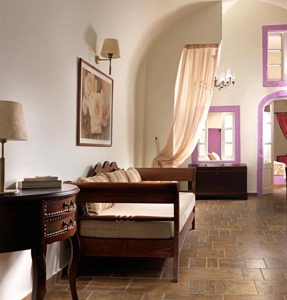 Tholos Resort