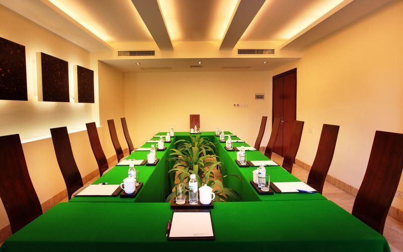 Palm Beach Resort Yalong Bay Sanya