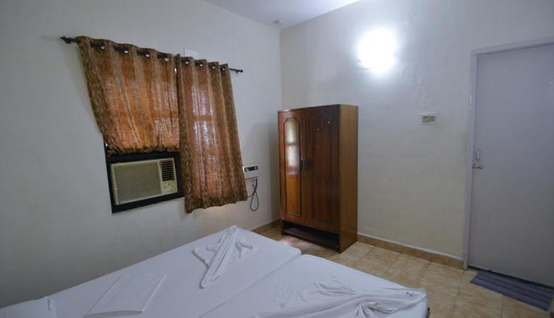 Ticlo Resorts