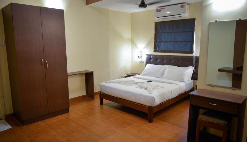 Ticlo Resorts