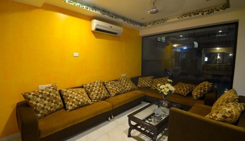 Ticlo Resorts