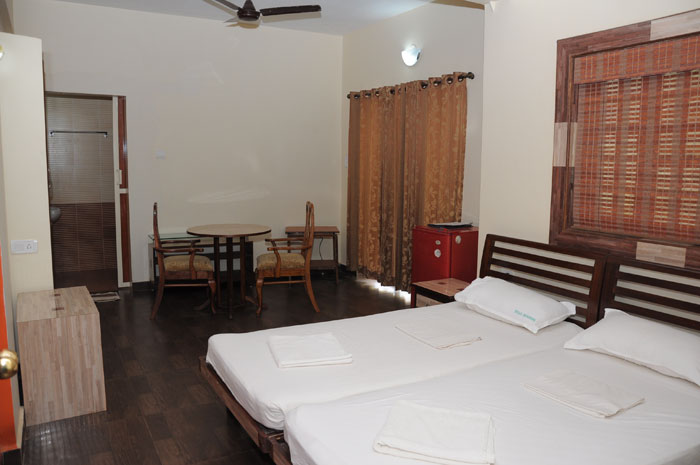 Ticlo Resorts