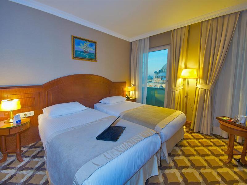 Tilia Hotel