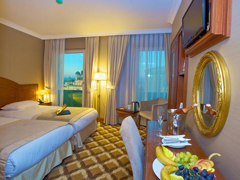 Tilia Hotel