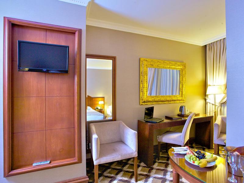Tilia Hotel
