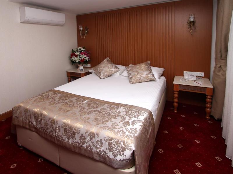 Tilia Hotel