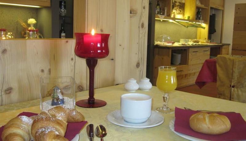 Hotel Azola 