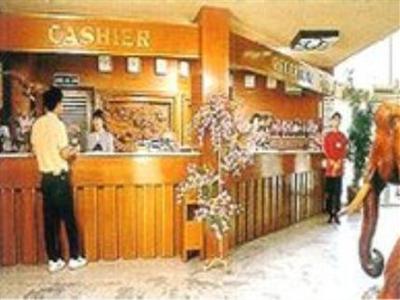 Tipchang Lampang Hotel