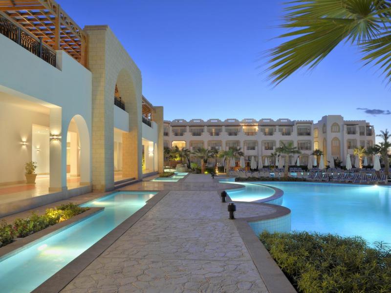 Sunrise Remal Resort