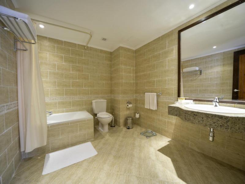 Sunrise Remal Resort