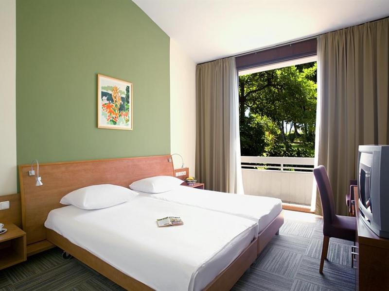 Tirena Sunny Hotel by Valamar