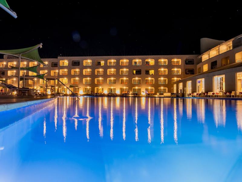 Titanic Resort & Aqua Park