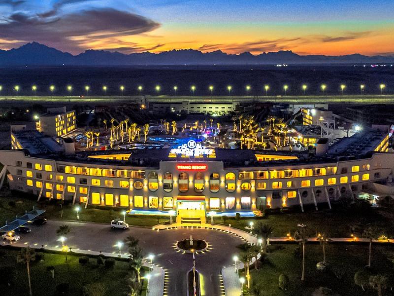 Titanic Resort & Aqua Park