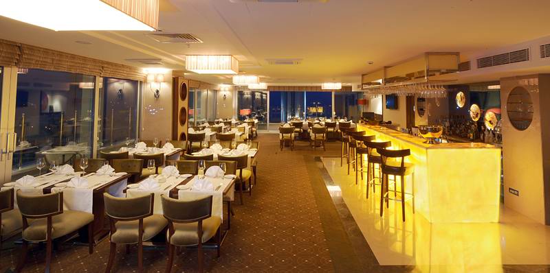 Titanic Port Bakirkoy