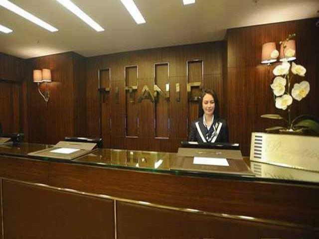 Titanic Port Bakirkoy