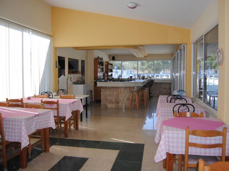 Tivoli Hotel & Apartments