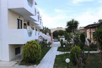 Отель Tivoli Hotel & Apartments Греция, Фалираки, фото 27