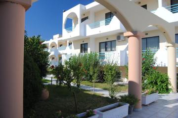 Отель Tivoli Hotel & Apartments Греция, Фалираки, фото 3