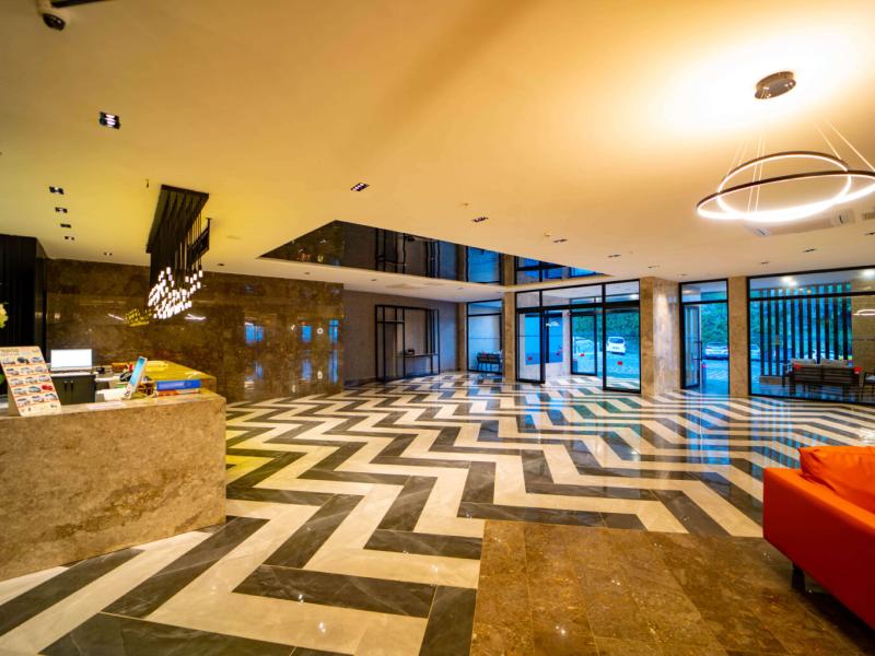 Nox Inn Deluxe Hotel