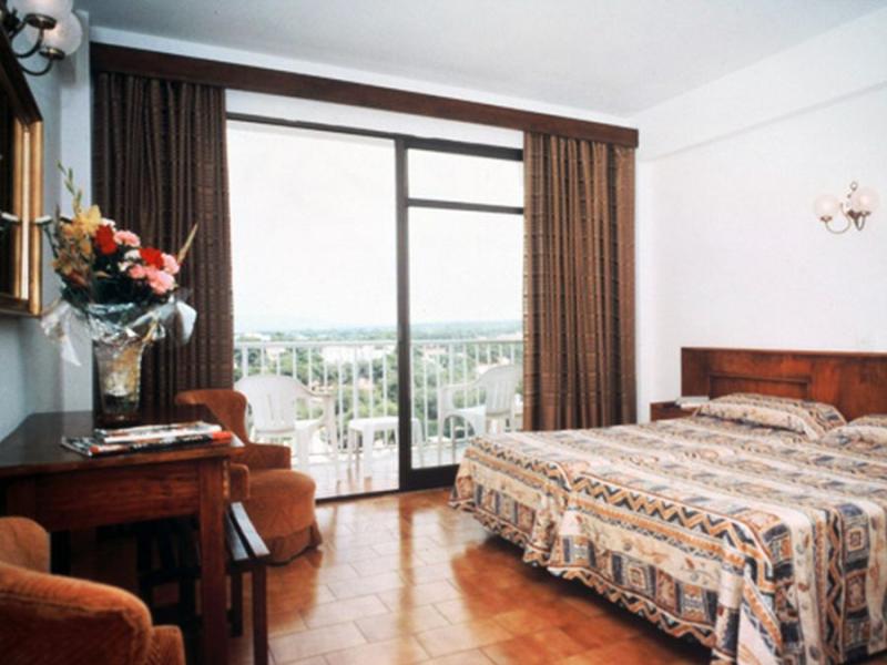 Blue Sea Arenal Tower