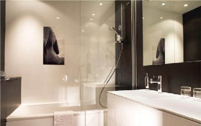 Clarion Collection Etoile Saint Honore
