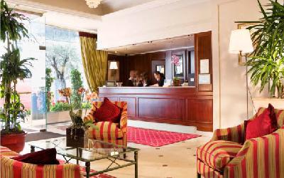 Clarion Collection Etoile Saint Honore