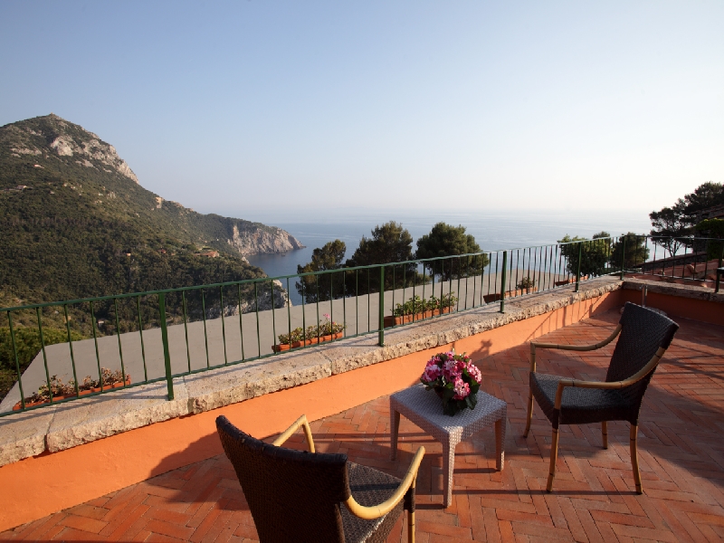 Torre di Cala Piccola