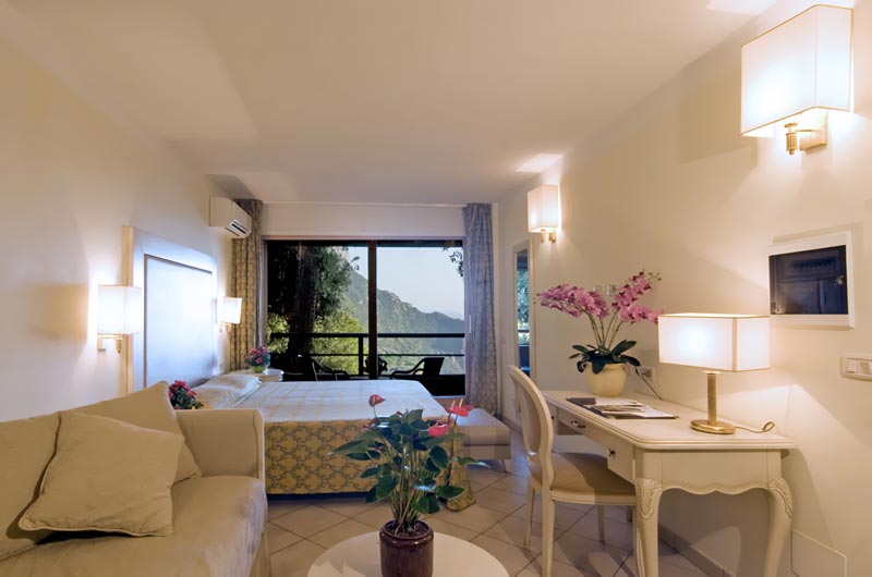 Torre di Cala Piccola