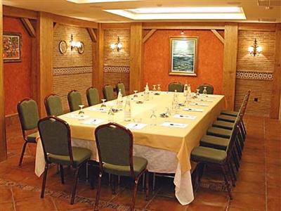Nuevo Torreluz Hotel