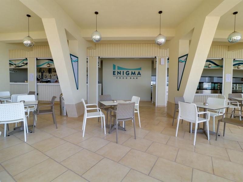 Bomo Tosca Beach