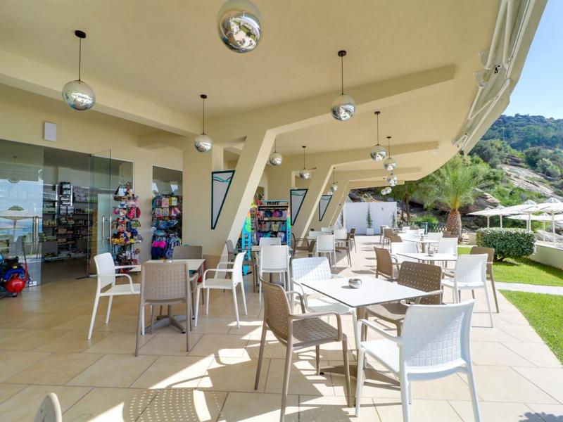 Bomo Tosca Beach