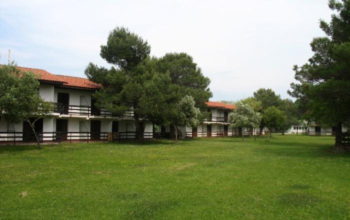 Tourist Settlement Bojana Lux