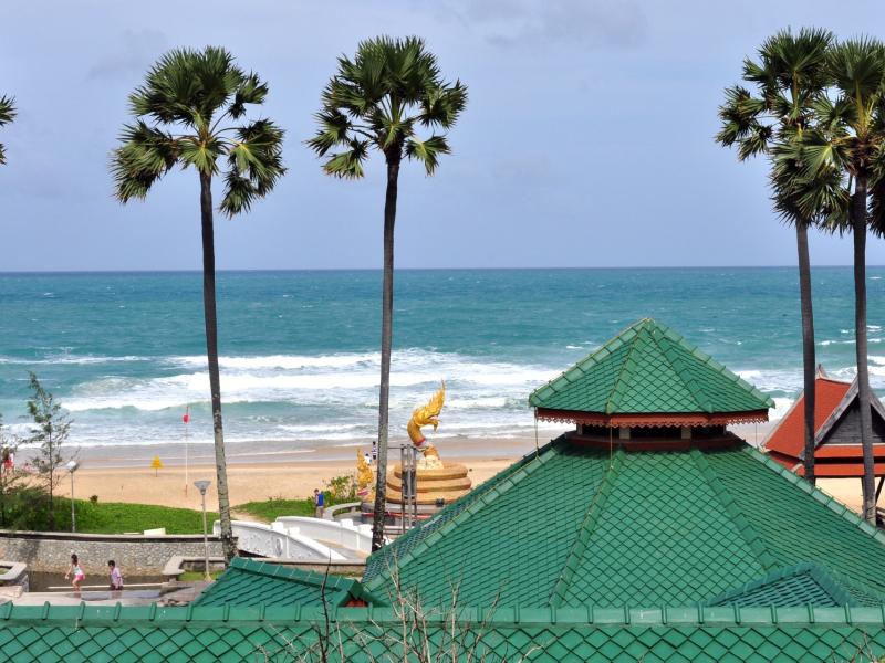 Baan Karon Buri Resort