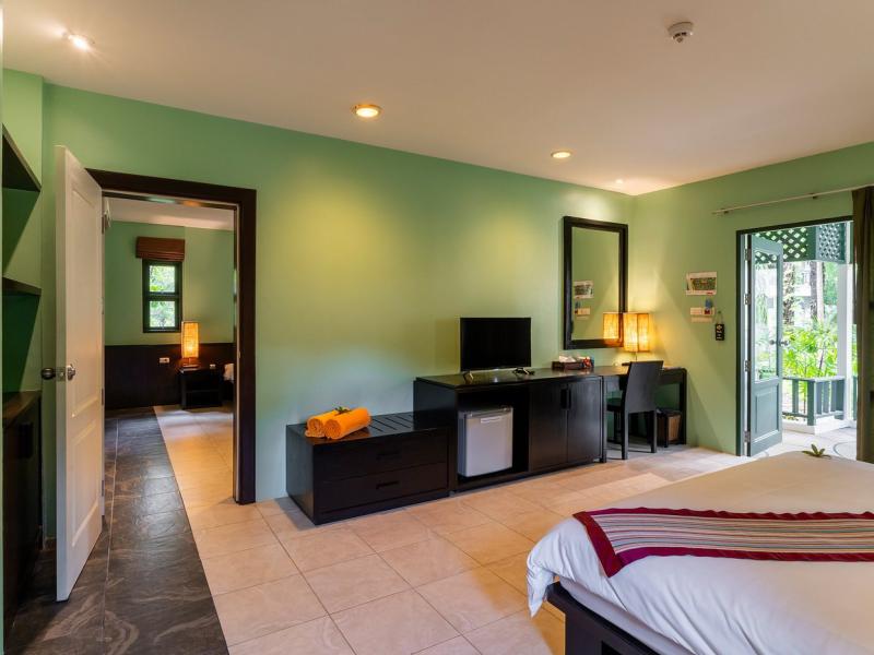 Baan Khaolak Beach Resort