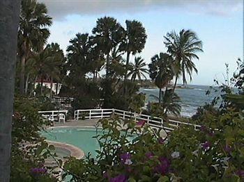 Treasure Beach Hotel