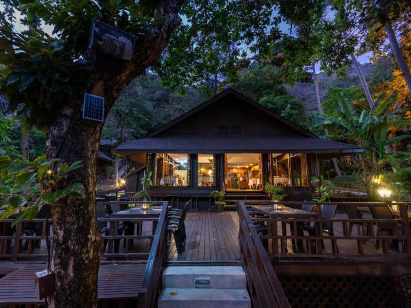 Baan Krating Phuket Resort