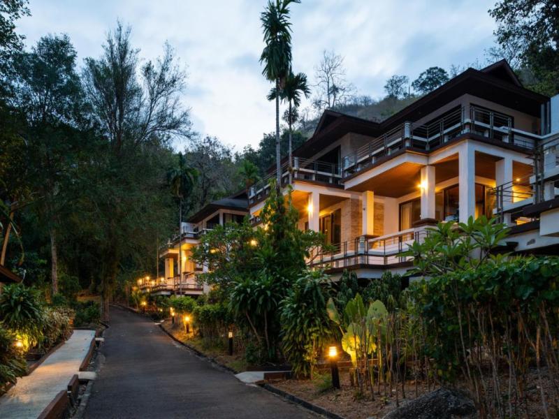 Baan Krating Phuket Resort