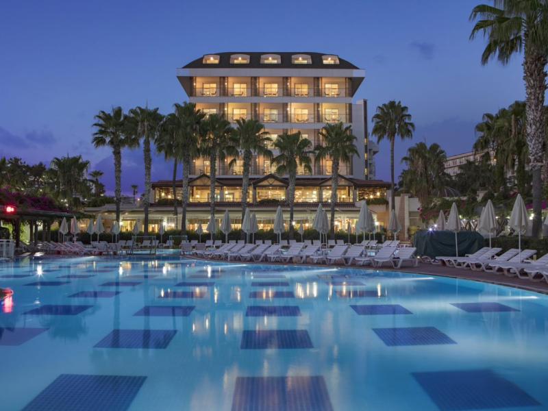 Trendy Hotel Palm Beach