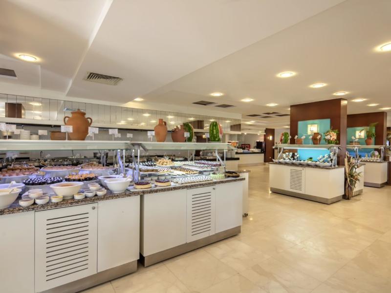 Trendy Hotel Palm Beach