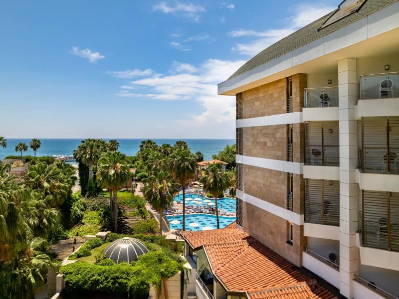 Trendy Hotel Palm Beach