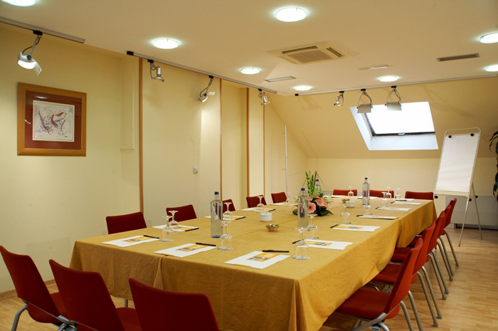 Sercotel Tres Luces Hotel