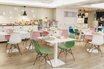 Отель Tres Torres Atiram Испания, Барселона, фото 3