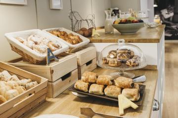 Отель Tres Torres Atiram Испания, Барселона, фото 7