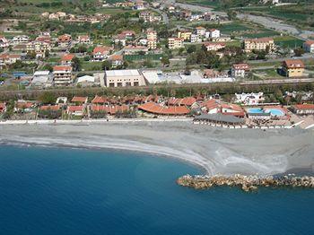 Trevi Village