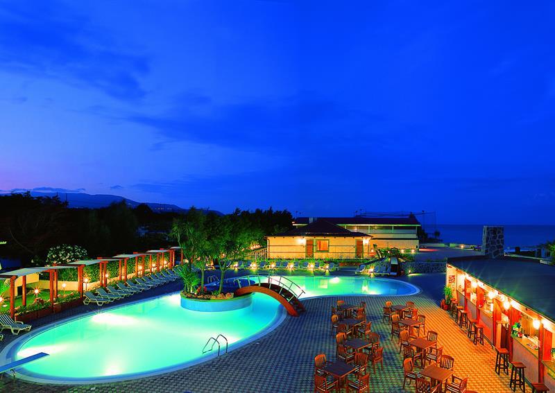 Trevi Village