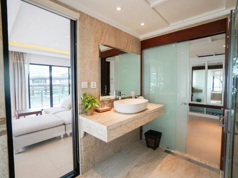 Baan Laimai Beach Resort