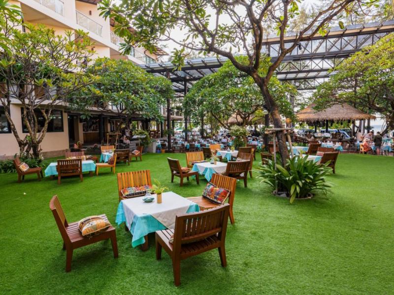 Baan Laimai Beach Resort